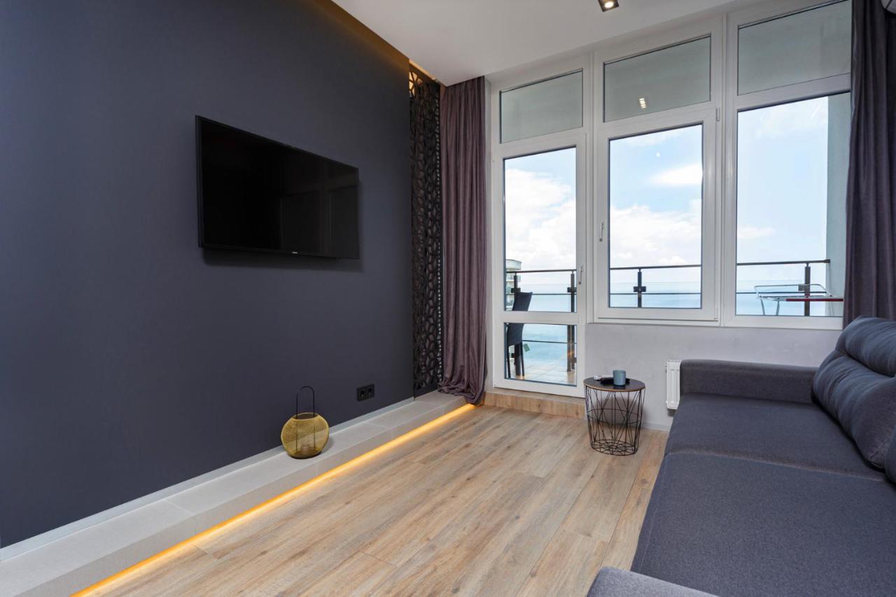 شقة Level 24 - Sea & Sky View